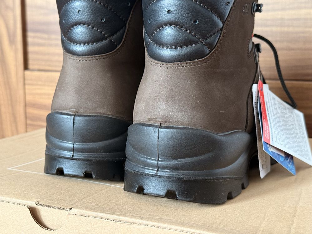 Buty Trzewiki trekkingowe DEMAR Trek M6 BW (44)