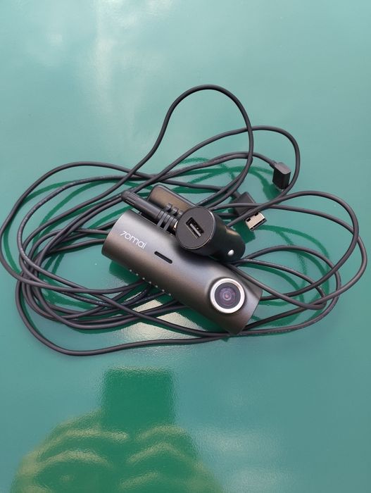 Видеорегистратор  для автомобиля 70Mai