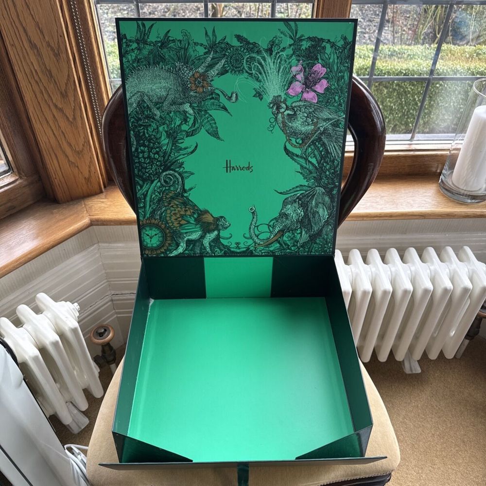 Коробка Нова Harrods Оригінал