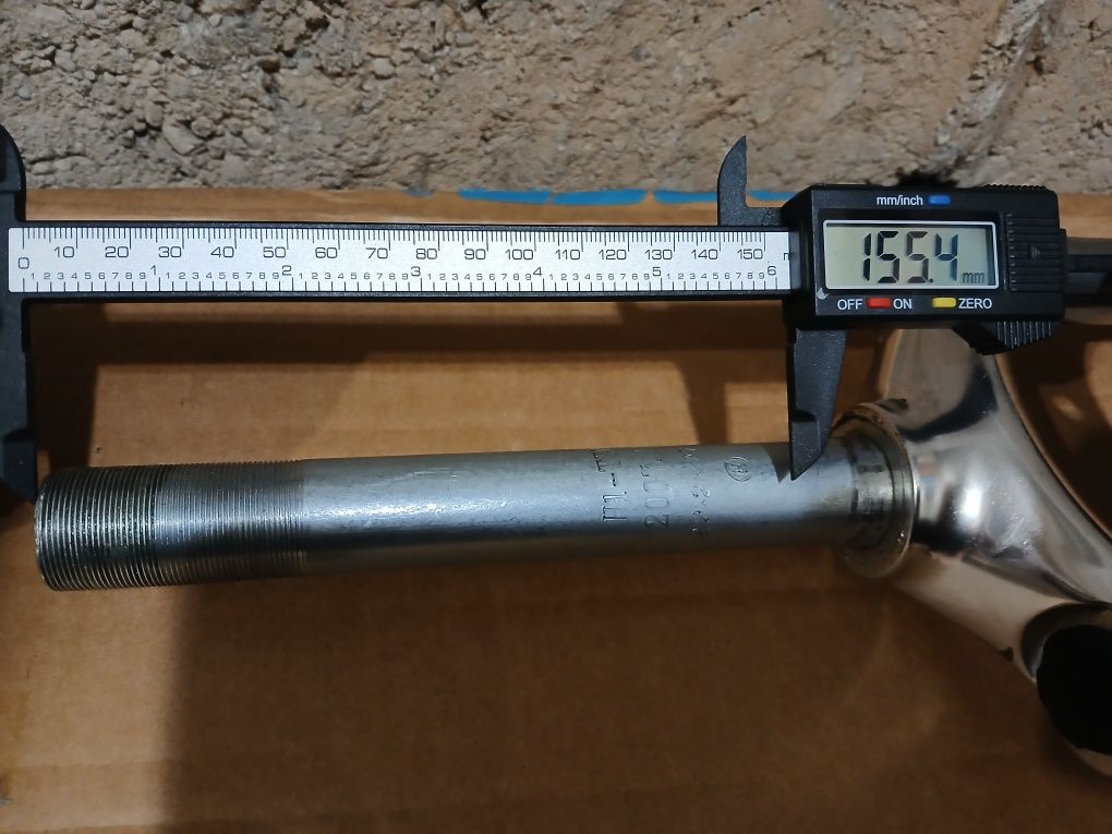 Amortyzator rowerowy XMO 26'' gwint rura 1 cal
