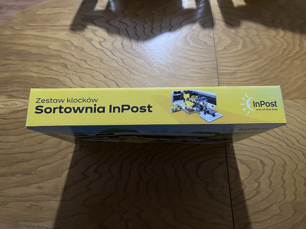 Klocki Cobi InPost Sortownia Paczkomat Lego