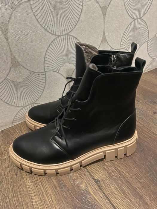 Зимові шкіряні ботинки