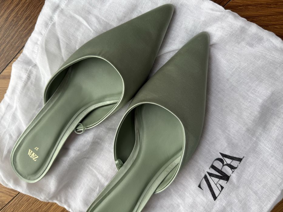 Мюлі Zara оливкового кольору 36р