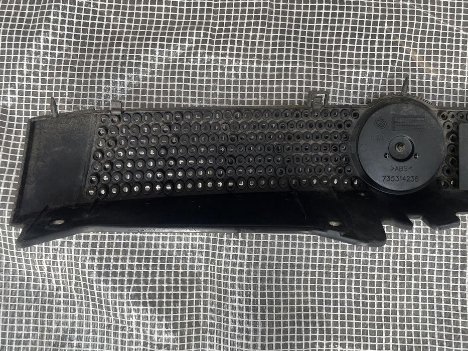 Fiat panda grill atrapa przód kratka logo wysyłka