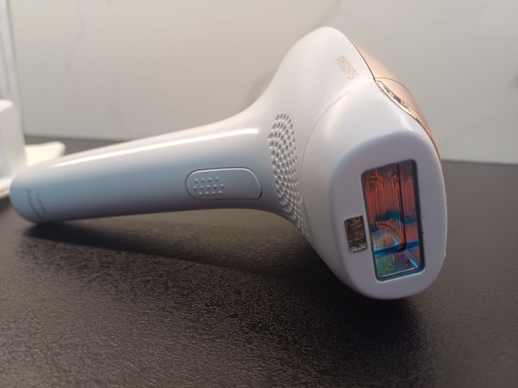 Depilator laserowy IPL Philips Lumea Advanced
Model SC1997/00