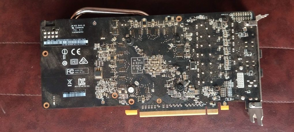 Продам видеокарту RX 570 8GB в хорошем состоянии