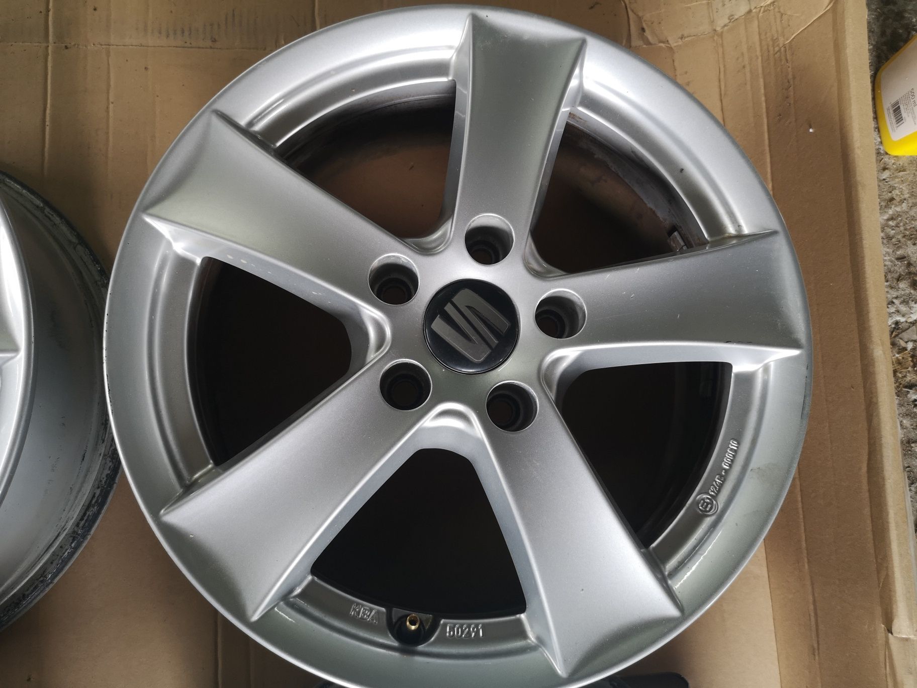 Piekne Alufelgi 5x112 R16 alutec  - 4szt