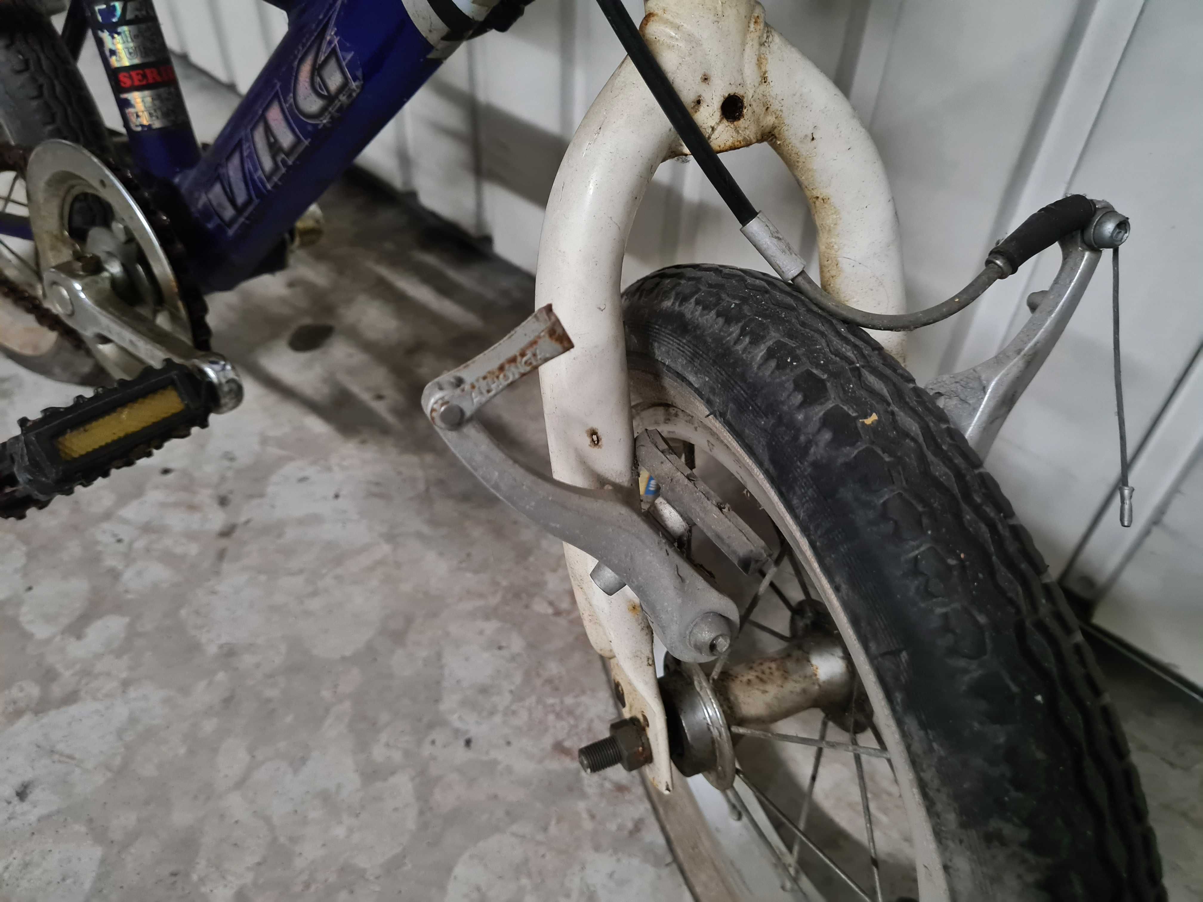 Bicicleta p/ criança c/ rodinhas