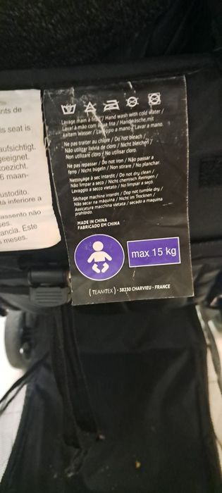 Carrinho de Bebê com ovo