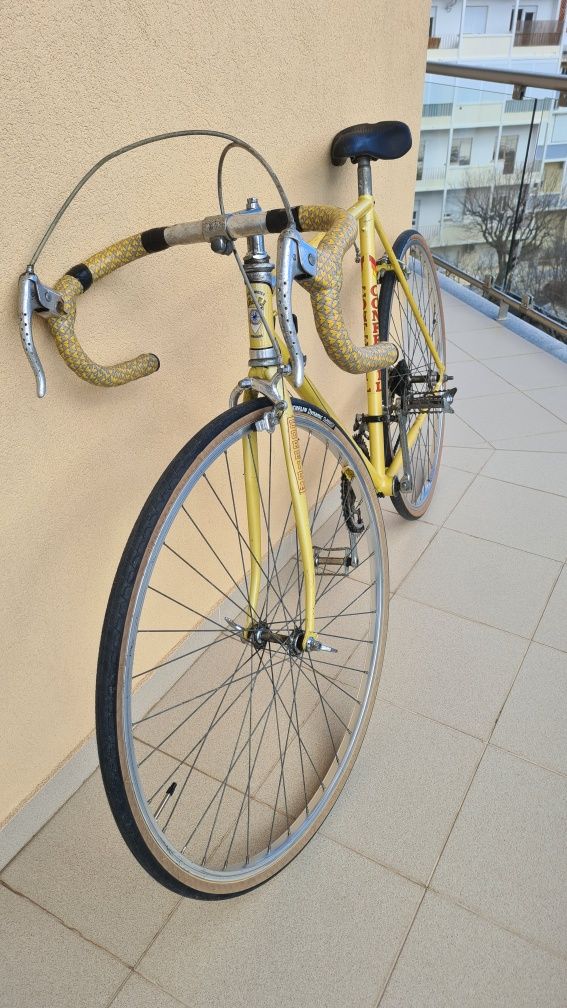 Bicicleta corrida clássica confersil