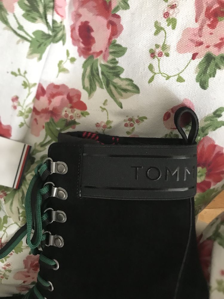 Botki Buty  39 Tommy HILFIGER NOWE Połowa Ceny