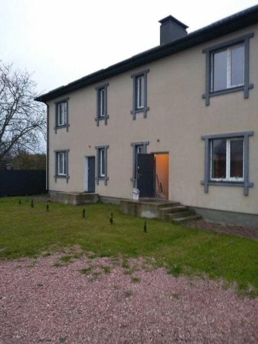 Продам дом дуплекс