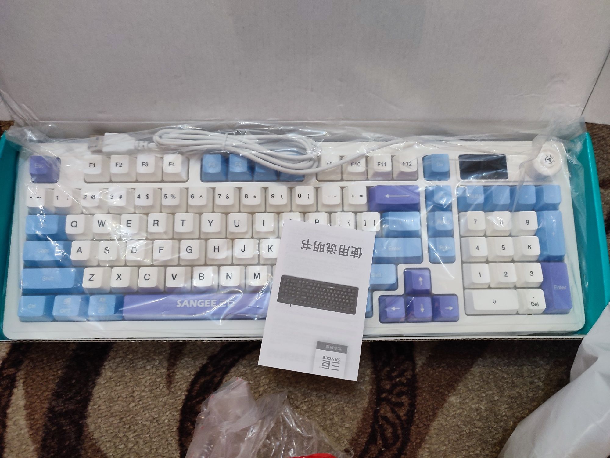 Игровая полноразмерная RGB клавиатура Sangee K18 Pro