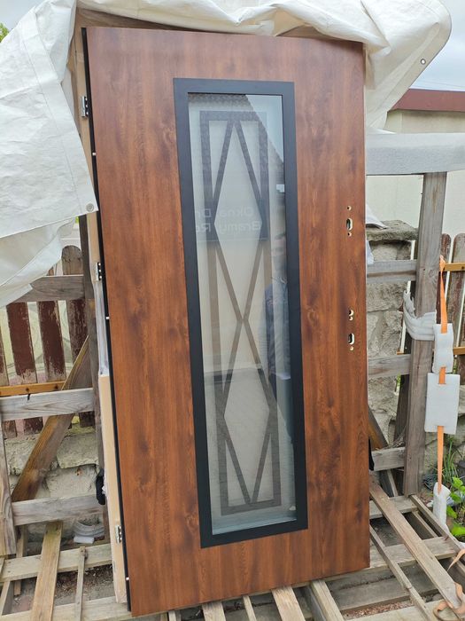 Skrzydło drzwi zewnętrznych WIKĘD 90P, orzech, wzór 47, gr. 76 mm