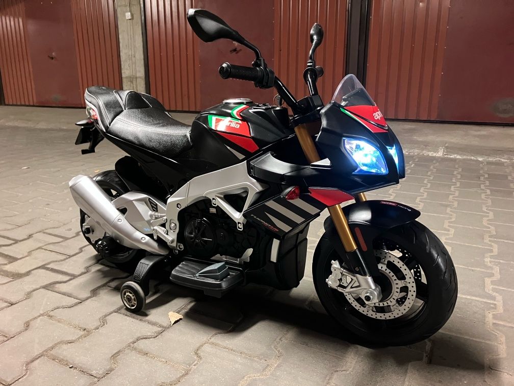 Motorek elektryczny dla dziecka Aprilia Tuono