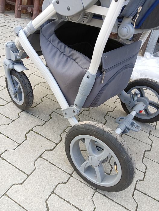 Wózek dziecięcy Camarelo. Spacerówka gondola nosidełko 3w1