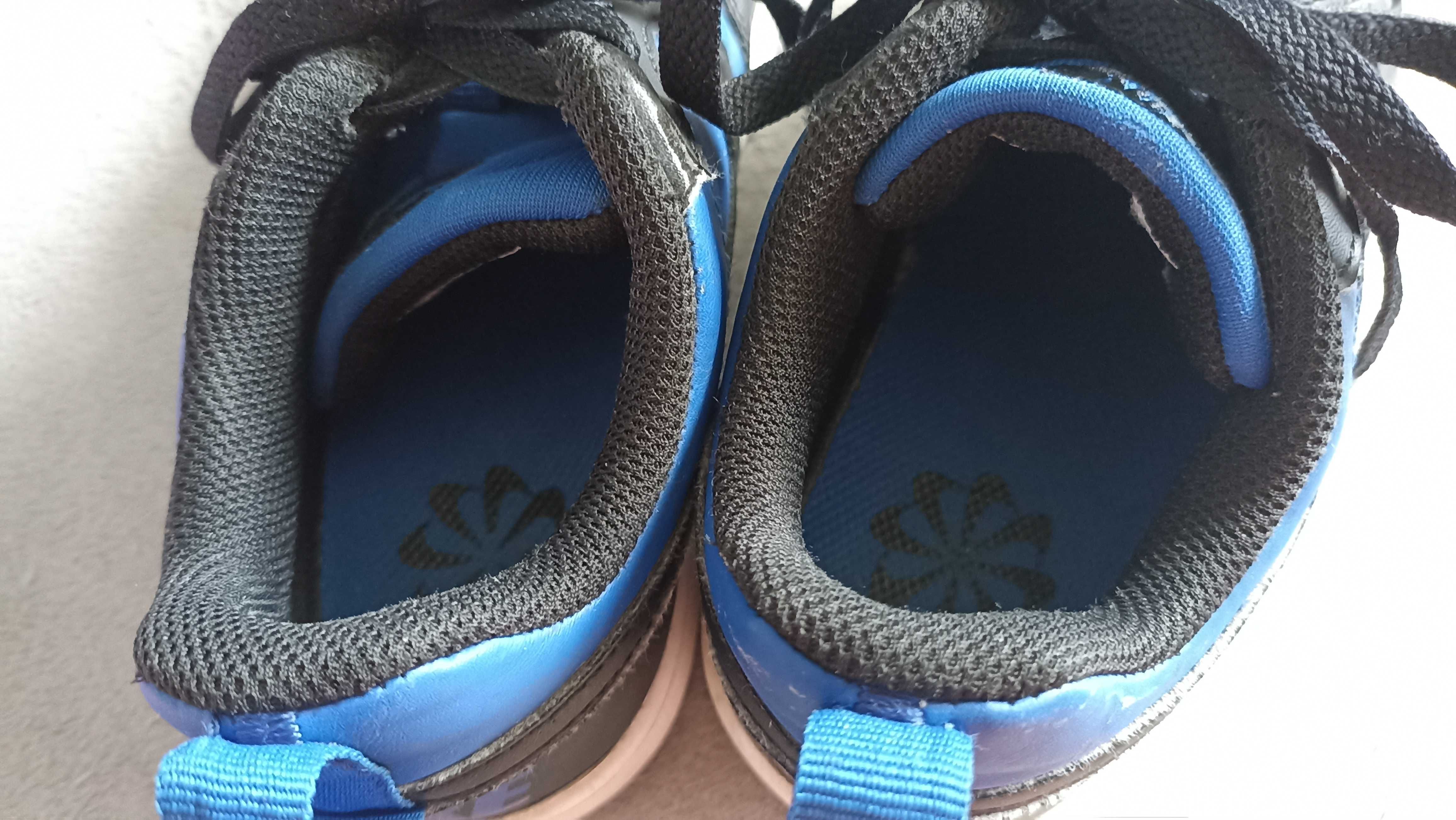 Buty Nike młodzieżowe rozmiar 36