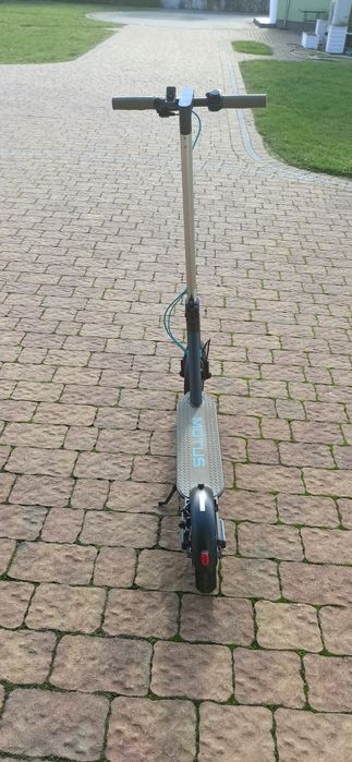 Hulajnoga elektryczna