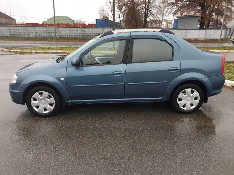 Продаж Dacia Logan Prestige