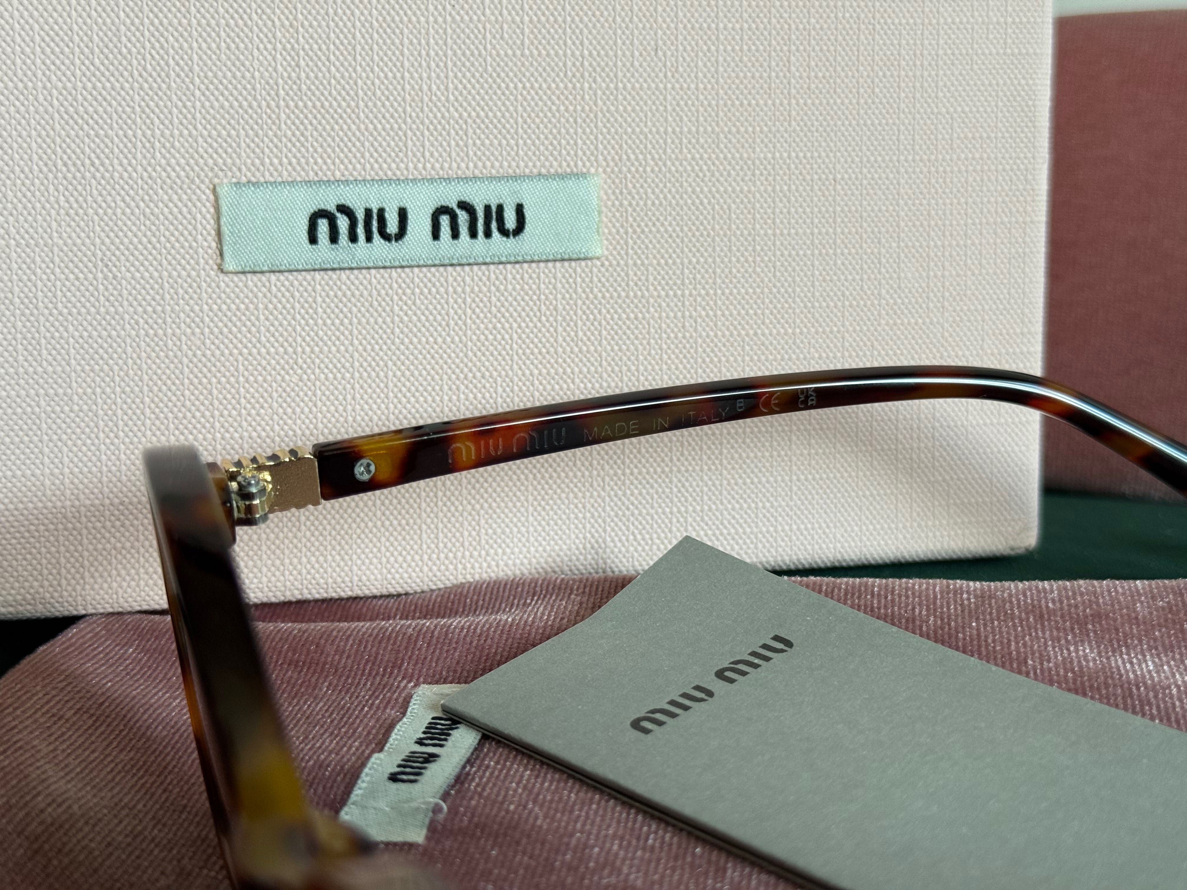 Okulary przeciwsłoneczne z etui nowe Miu Miu panterka hit