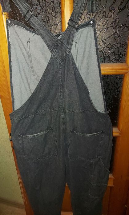 Мужской джинсовый фирменный комбинезон 56-58р