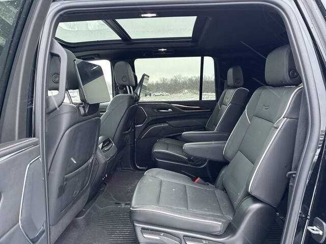 2024 Cadillac Escalade ESV