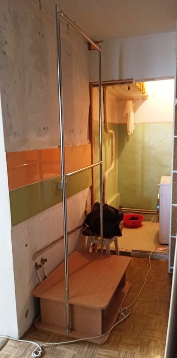 Стійка для одежі Терміново