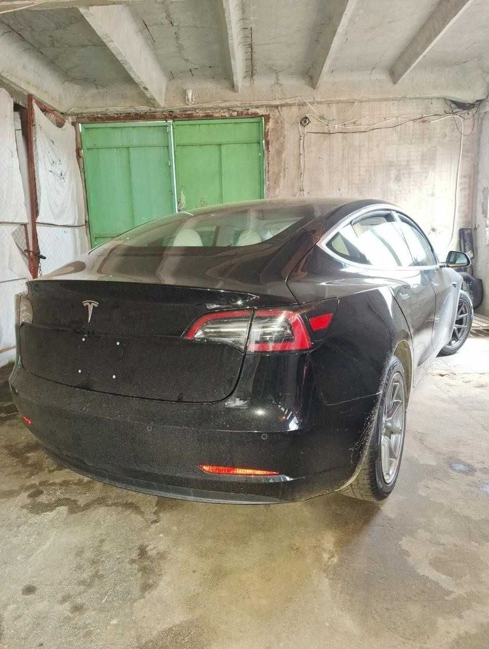 Тесла модел 3 Tesla Model 3 2018 Розборка Розборка всі запчастини