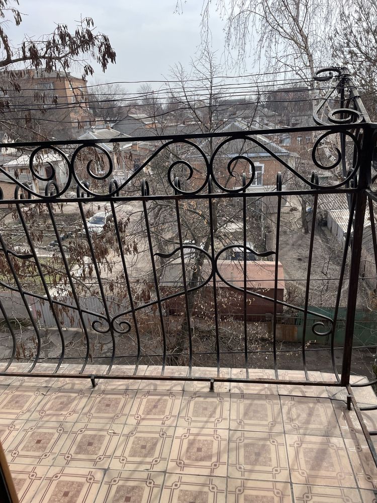 Продам 2 кім квартиру ( Архангельська)