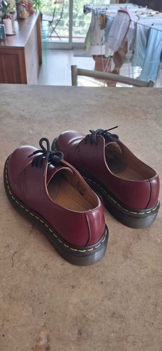 Sapato Dr Marteens 37