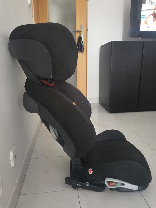 Cadeira auto 15-36 kg - 4-12 anos | Besafe IZI UP X3 FIX