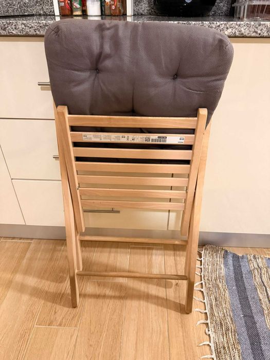 4 Cadeiras Dobráveis IKEA – Como Novas!