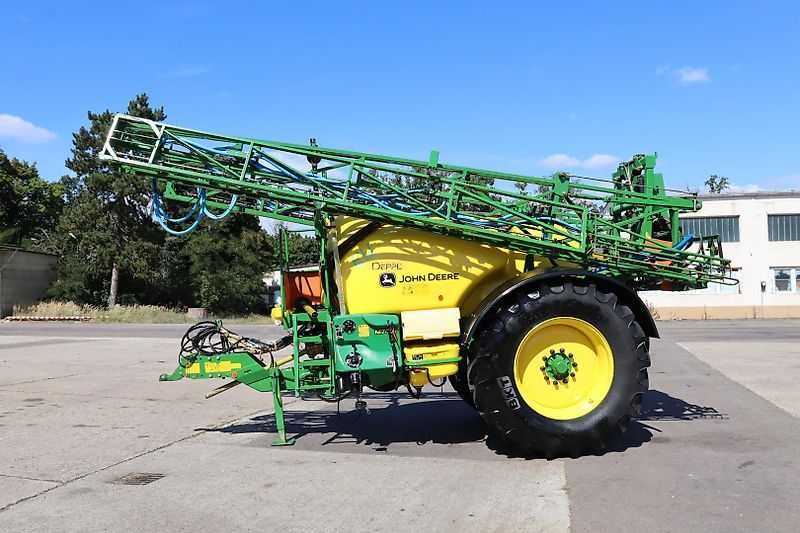 Причепний оприскувач John Deere M 740i 2014 рік виробництва