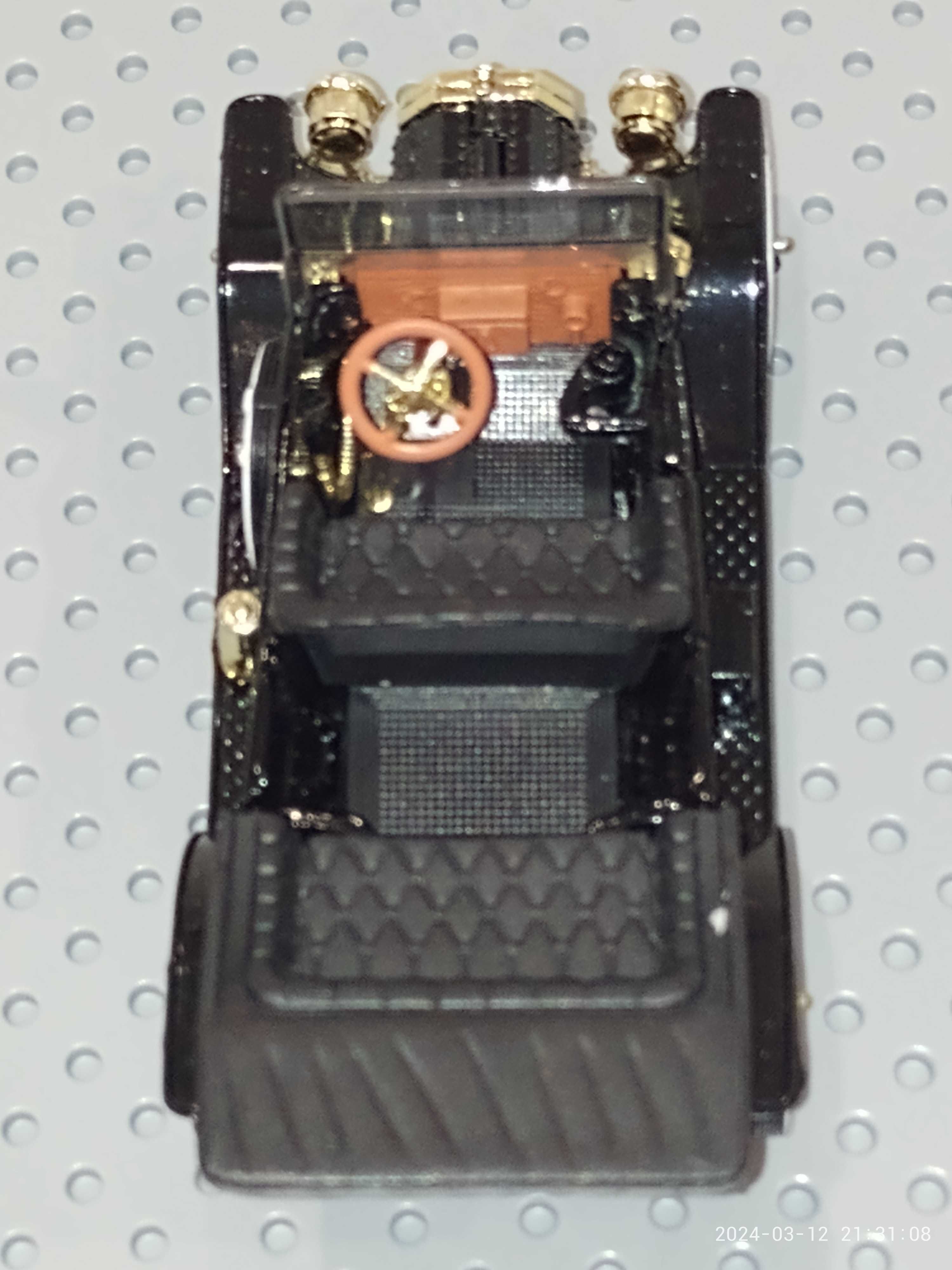 FORD T 1910 Model 1:32 z National Motor Museum Mint - UNIKAT