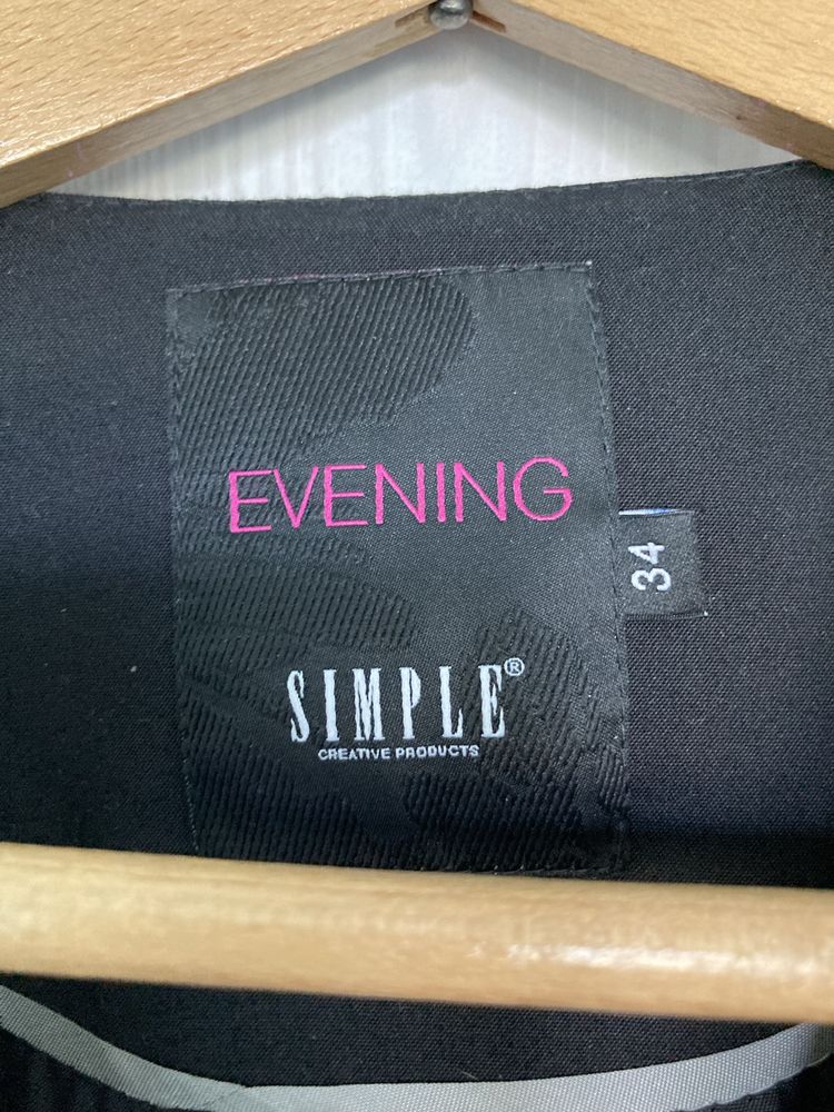 Piekny elegancki zakiet SIMPLE