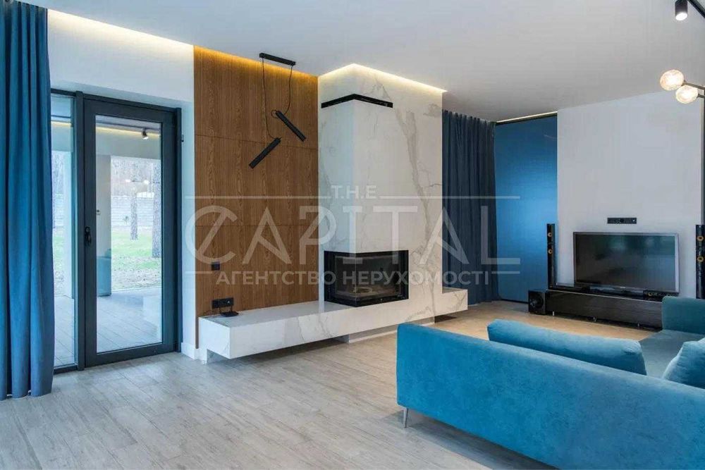 Шикарний та комфортний будинок у стилі "HIGH TECH" в Стоянці