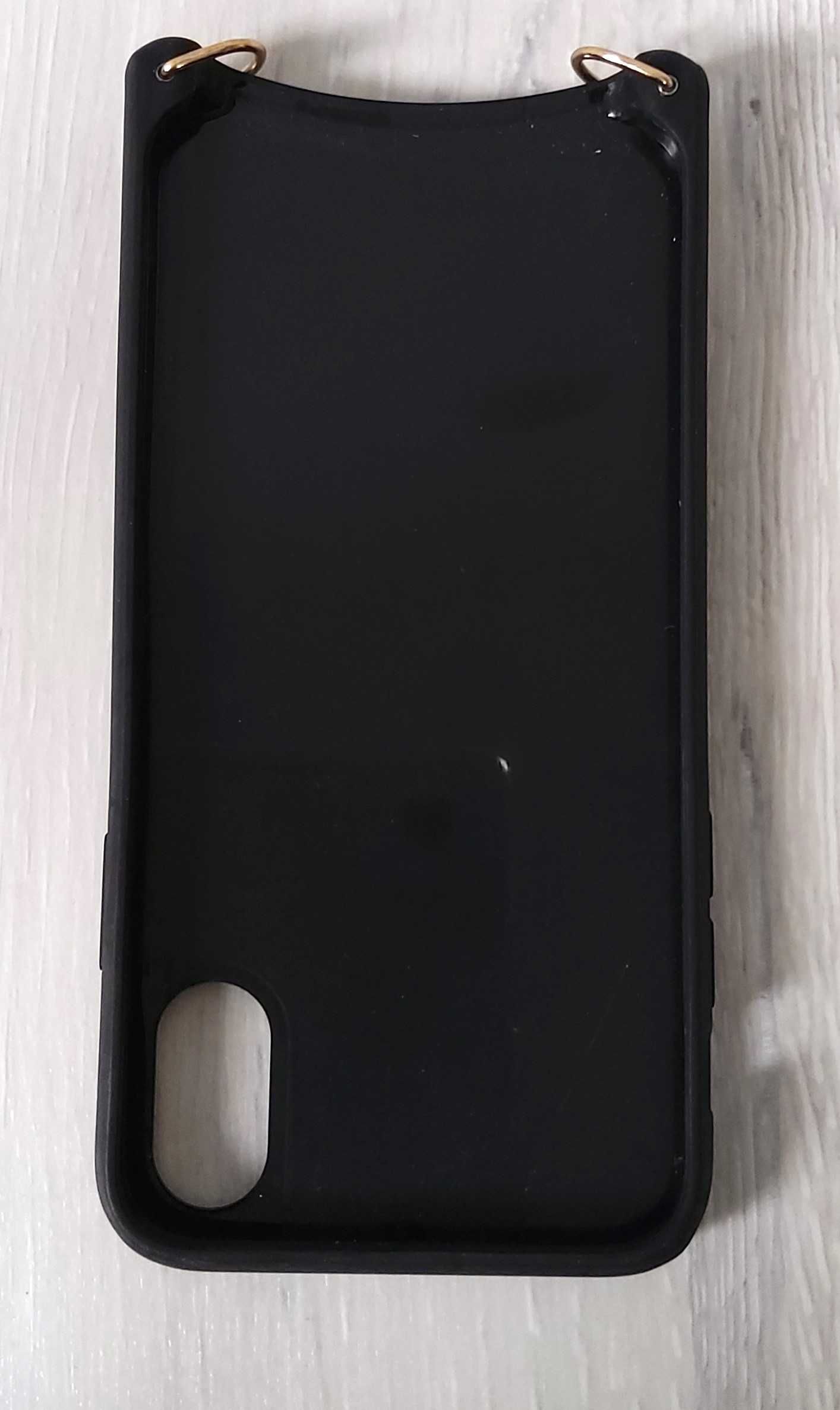 Etui Case w kolorze złotym z łańcuszkiem do iPhone X/XS