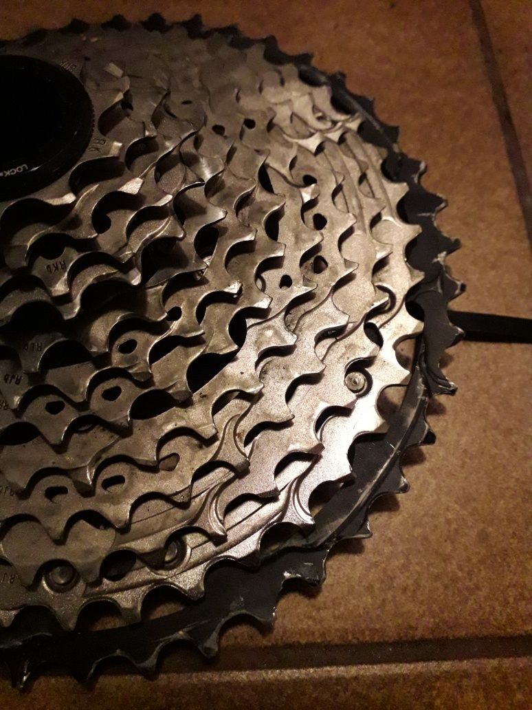 kaseta Shimano Deore XT CS-M8100, 10-45