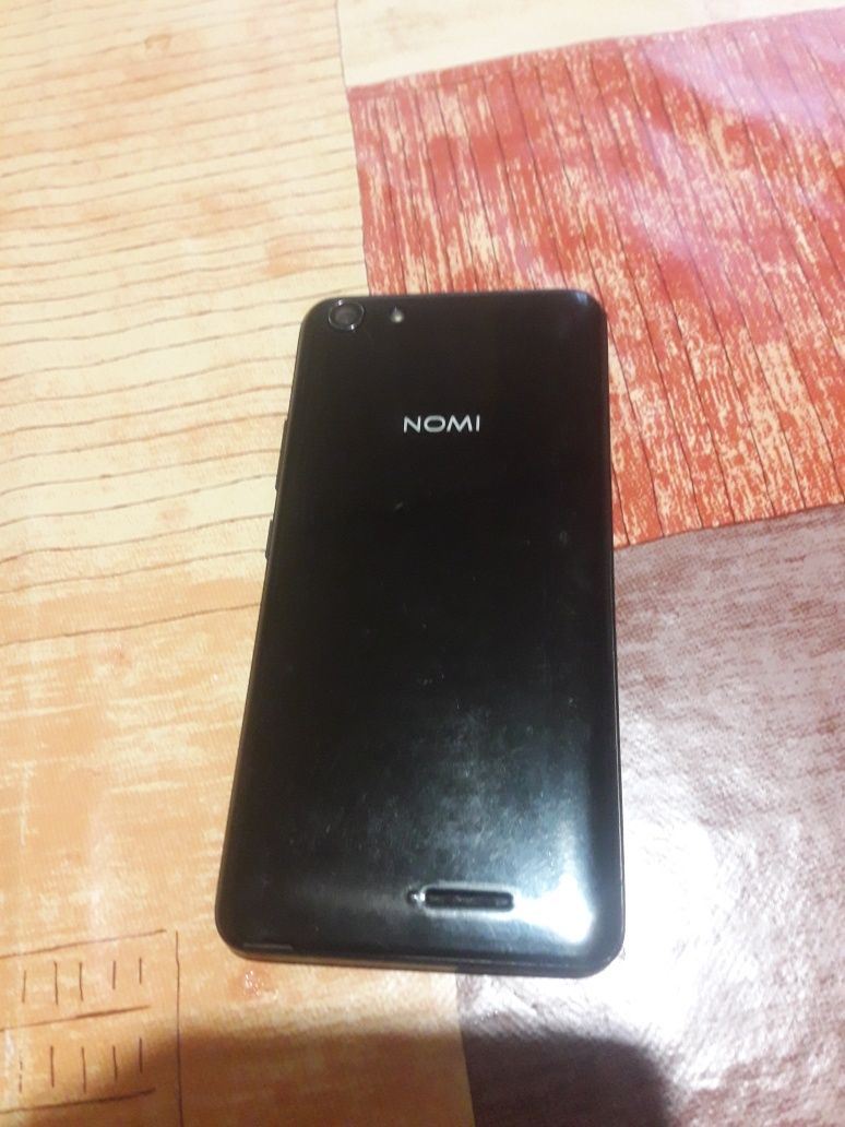 Мобильный Nomi 5510