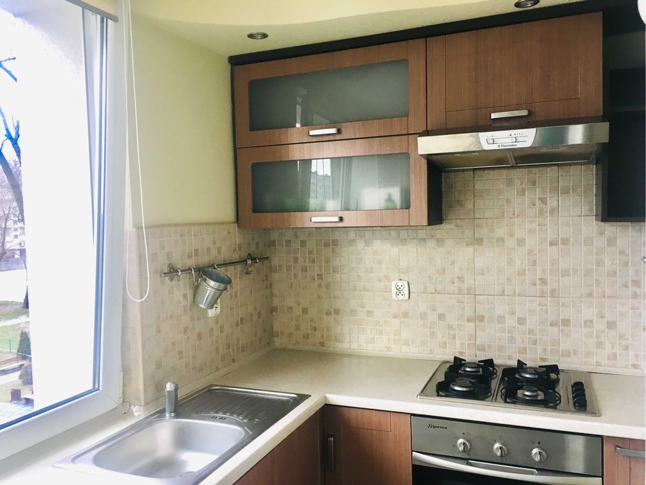 Wynajmę mieszkanie, osiedle Pojezierska  II piętro, (45 m2 )