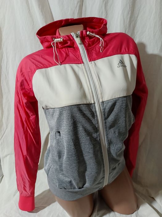 Подарую , віддам даром , в дар спортивна кофта жіноча XS