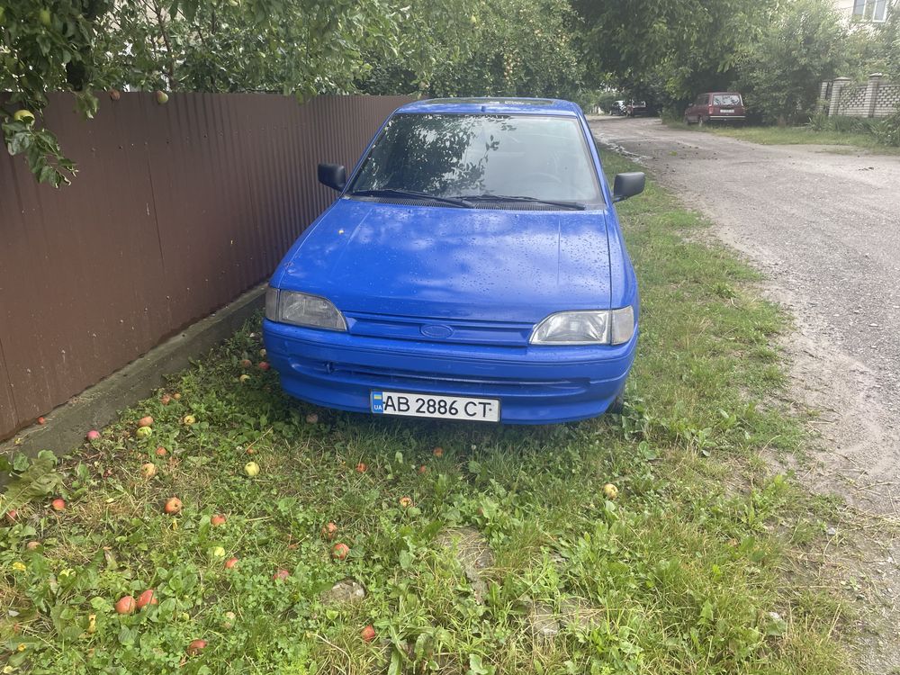 Ford escord 1992 рік . Газ.