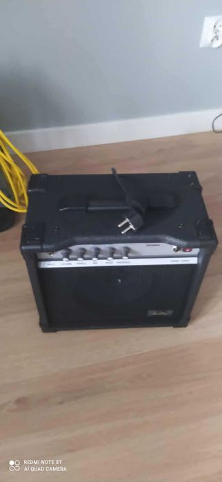 Wzmacniacz basowy Soundking AK20-BA AK20BA Basscombo