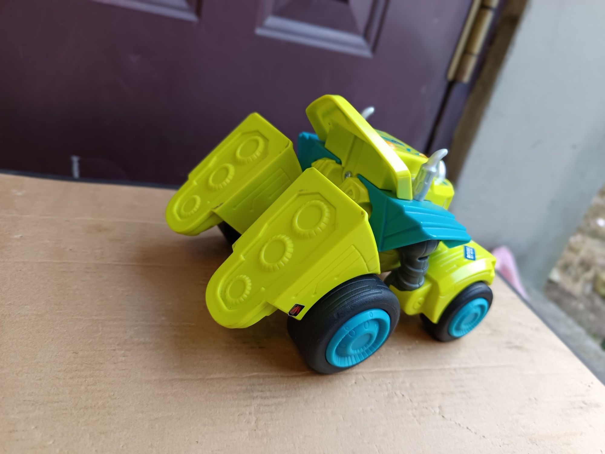 BLAZE FTB94 Mega Maszyny  Pojazd Robot 2 w 1 ZEG