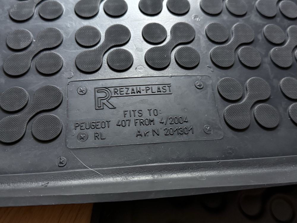 Dywaniki gumowe Peugeot 407 od2004 do2011 rezaw-plast