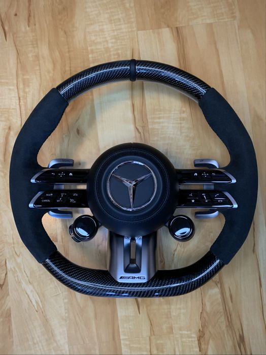 Руль карбон Mercedes AMG E63 GLE63 S63 G63 CLS GT с AMG Drive Unit
