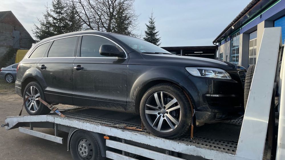 Pas przedni kompletny Audi Q7 4L Chłodnice wiatraki LZ7L Czesci okazja