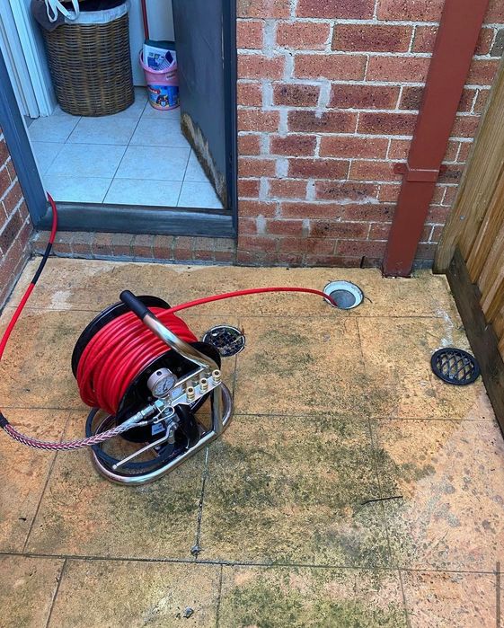 Canalizador / Reparações / Desentupimento/ canalização