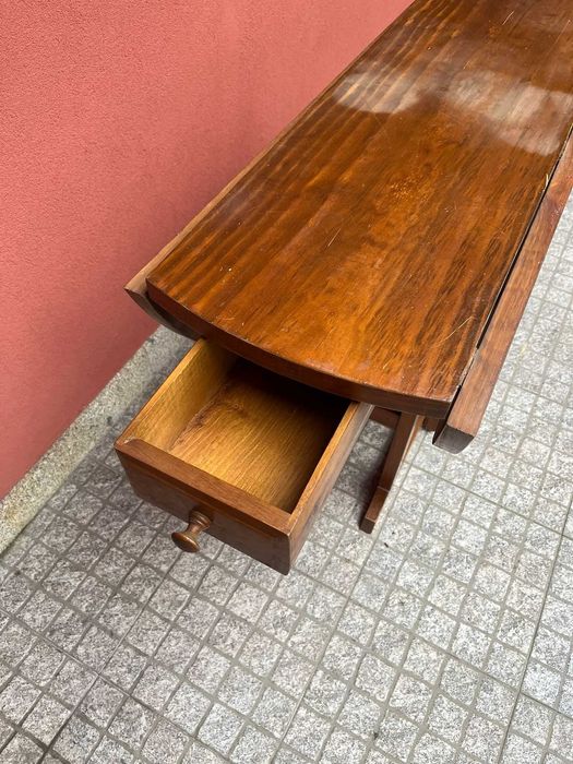 Mesa de Cozinha desdobrável com 4 cadeiras