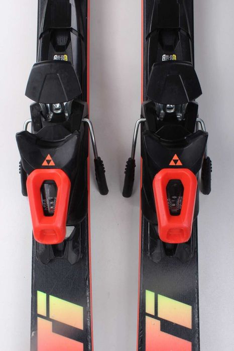 Narty Fischer RC4 The Curv Premium TI 175 cm + RS 11 GW 2025 - 1080